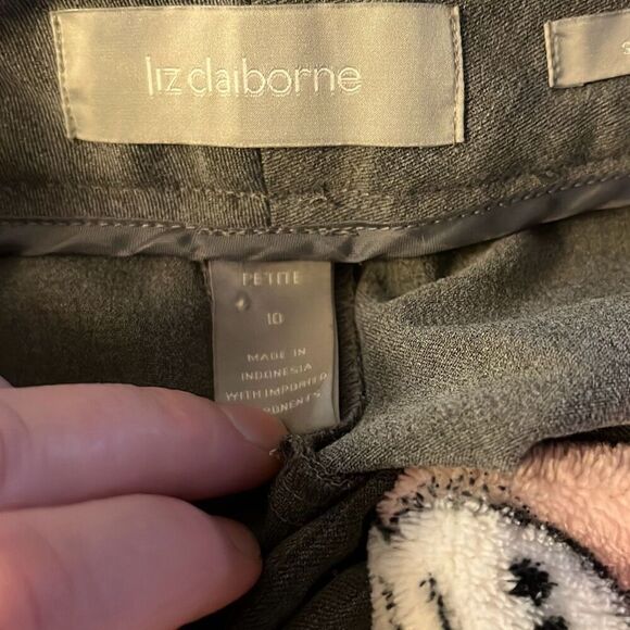 Liz Claiborne Sloane Petite‎ Womens Gray Dress Pants Size 10 - Picture 3 of 5